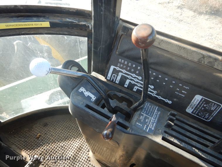 image for item DL6384 1978 John Deere 8630  4WD tractor