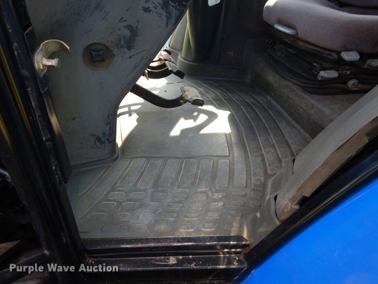 image for item DM4384 2003 New Holland TM175  MFWD tractor