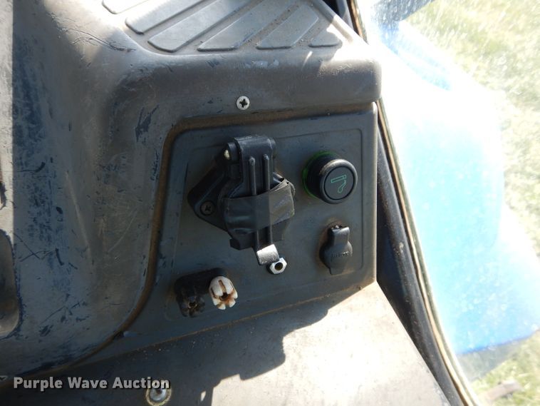 image for item DM4384 2003 New Holland TM175  MFWD tractor