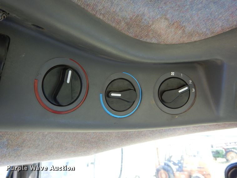 image for item DM4384 2003 New Holland TM175  MFWD tractor