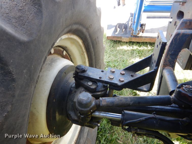 image for item DM4384 2003 New Holland TM175  MFWD tractor