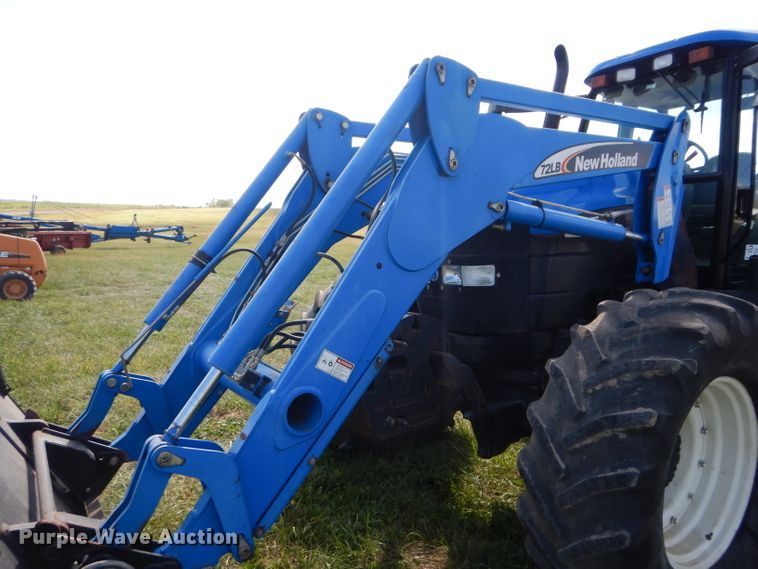 image for item DM4384 2003 New Holland TM175  MFWD tractor