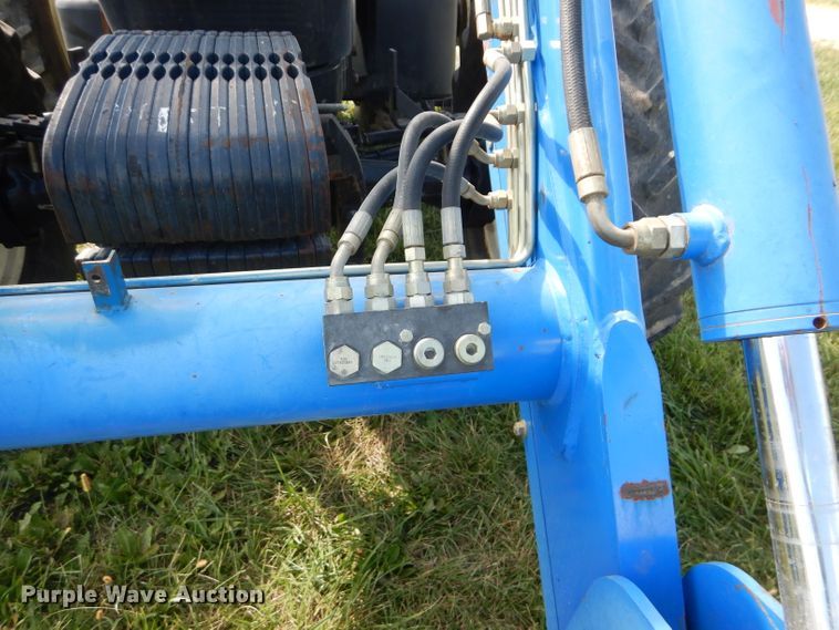 image for item DM4384 2003 New Holland TM175  MFWD tractor