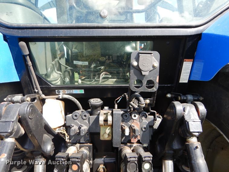 image for item DM4384 2003 New Holland TM175  MFWD tractor