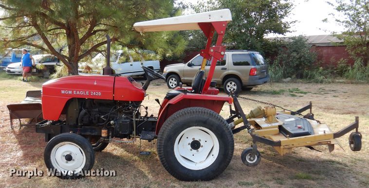 image for item DM5113 1999 MGM Eagle 2420  tractor