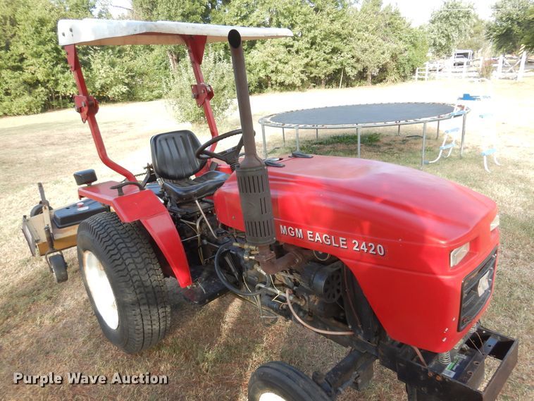 image for item DM5113 1999 MGM Eagle 2420  tractor