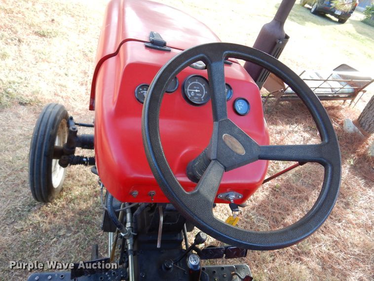 image for item DM5113 1999 MGM Eagle 2420  tractor