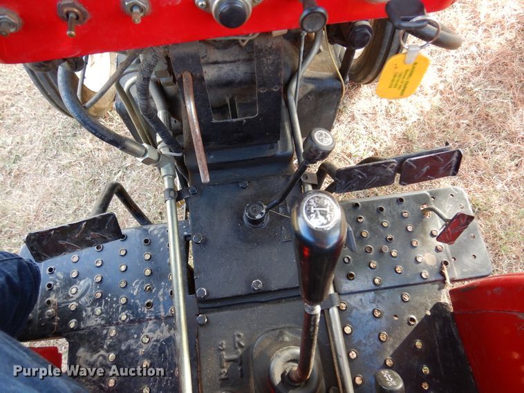 image for item DM5113 1999 MGM Eagle 2420  tractor