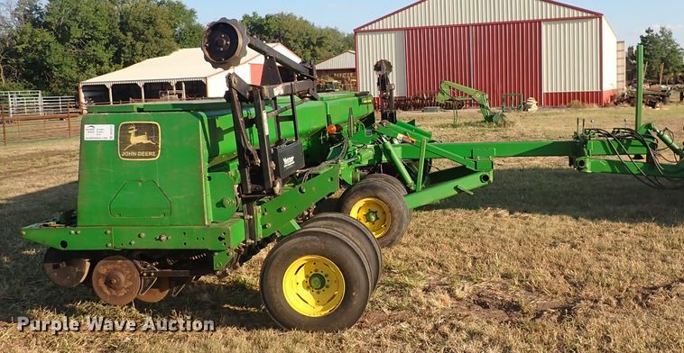 image for item DN2072 John Deere 455  grain drill
