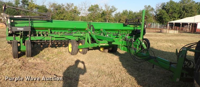 image for item DN2072 John Deere 455  grain drill