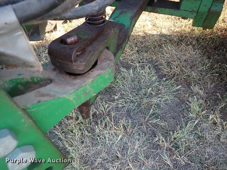 image for item DN2072 John Deere 455  grain drill