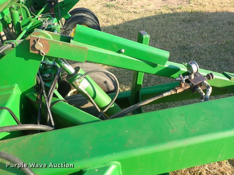 image for item DN2072 John Deere 455  grain drill