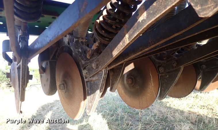 image for item DN2072 John Deere 455  grain drill