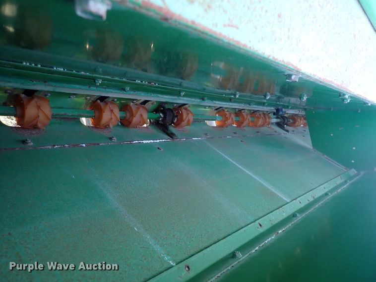 image for item DN2072 John Deere 455  grain drill