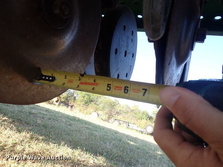 image for item DN2072 John Deere 455  grain drill