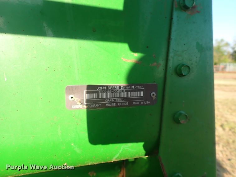 image for item DN2072 John Deere 455  grain drill