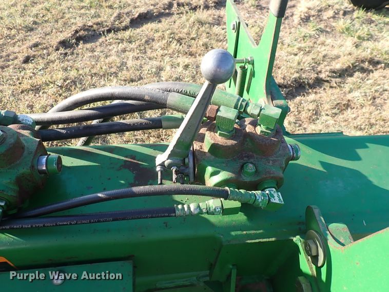 image for item DN2072 John Deere 455  grain drill