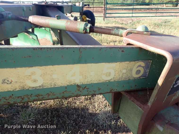 image for item DN2073 John Deere 2600  six bottom plow