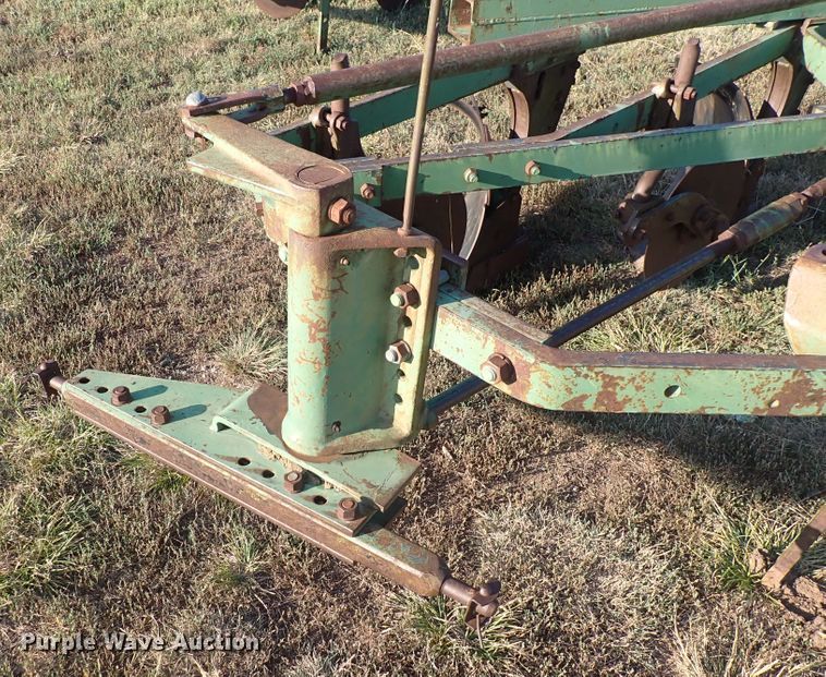 image for item DN2074 John Deere  five bottom plow