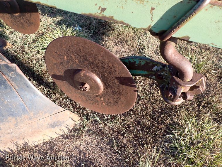 image for item DN2074 John Deere  five bottom plow