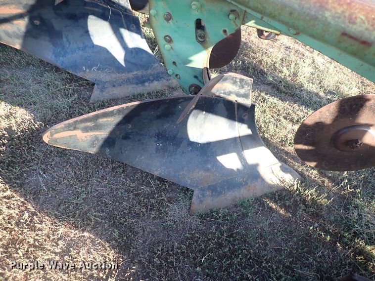 image for item DN2074 John Deere  five bottom plow