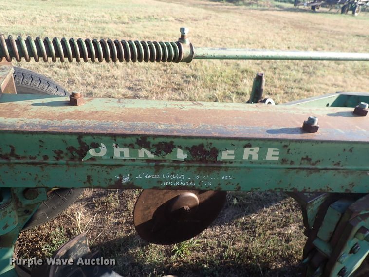 image for item DN2074 John Deere  five bottom plow