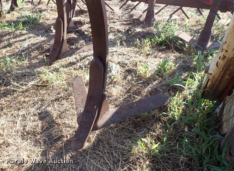 image for item DN2076 Krause 271  field cultivator