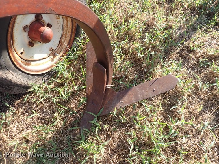 image for item DN2076 Krause 271  field cultivator