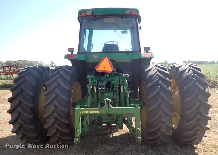 image for item DN2079 1996 John Deere 7800  tractor