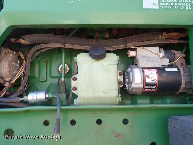 image for item DN2079 1996 John Deere 7800  tractor