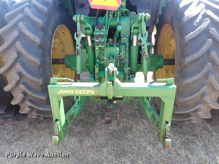 image for item DN2079 1996 John Deere 7800  tractor