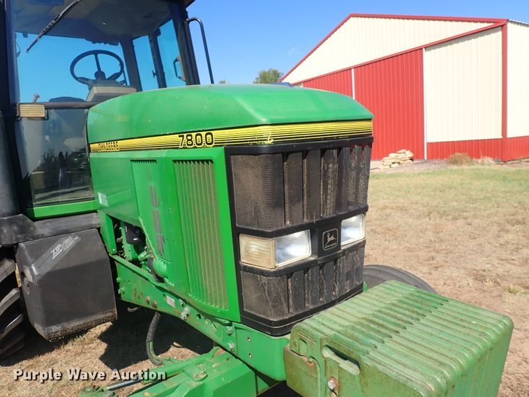 image for item DN2079 1996 John Deere 7800  tractor