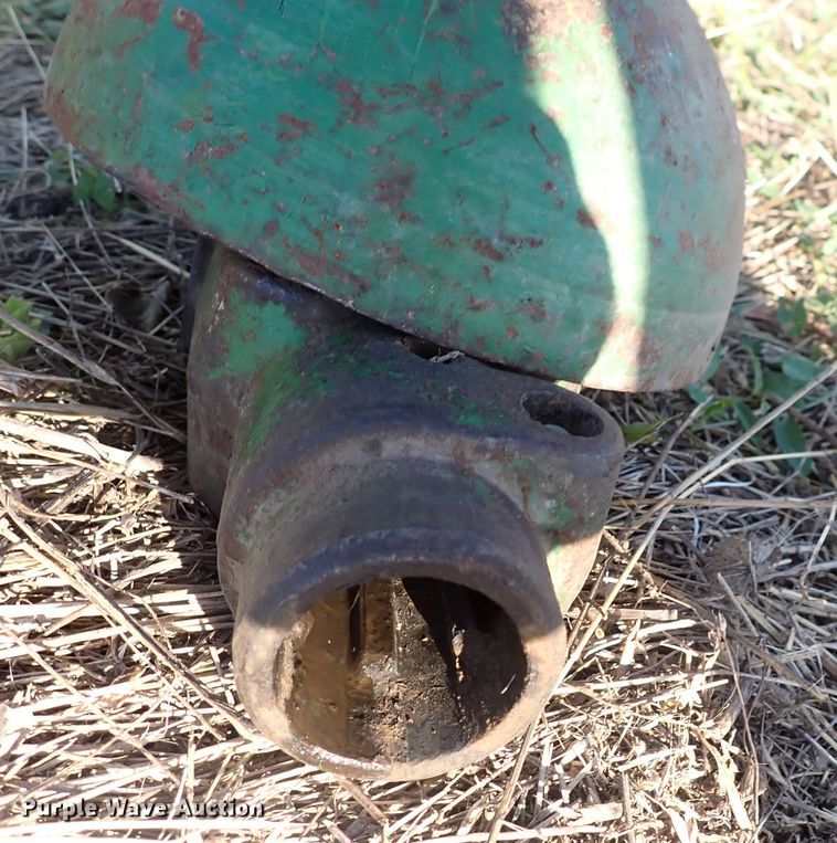 image for item DN2080 John Deere 224WS  small square baler