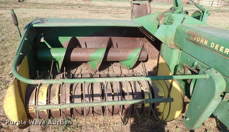 image for item DN2080 John Deere 224WS  small square baler