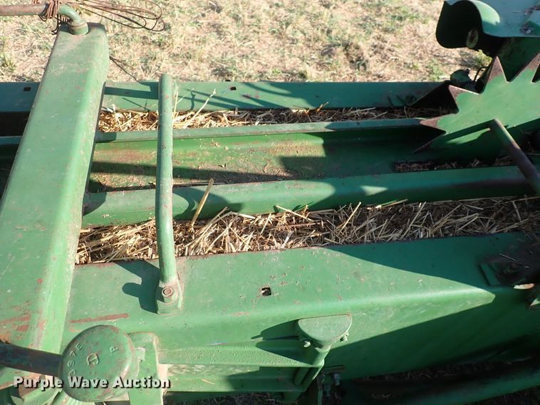 image for item DN2080 John Deere 224WS  small square baler