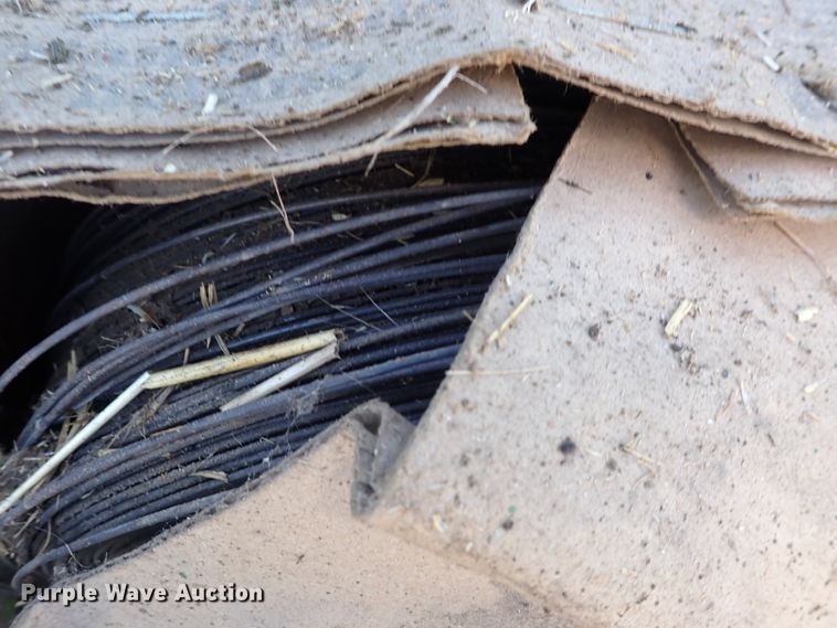 image for item DN2080 John Deere 224WS  small square baler