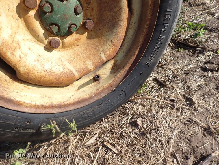 image for item DN2080 John Deere 224WS  small square baler