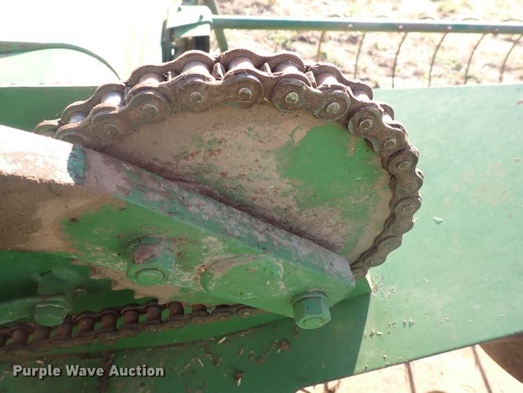 image for item DN2080 John Deere 224WS  small square baler