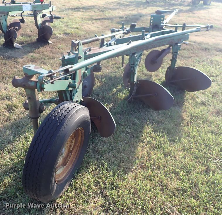 image for item DN2081 Three bottom plow