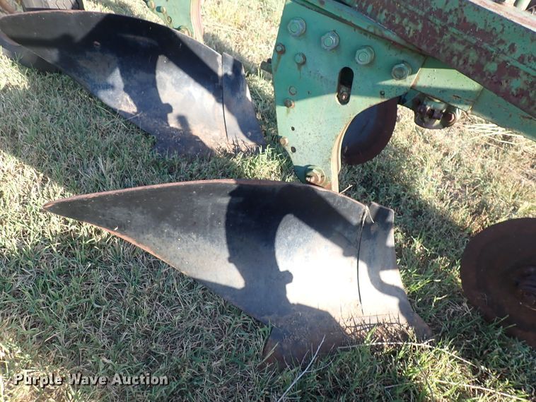 image for item DN2081 Three bottom plow