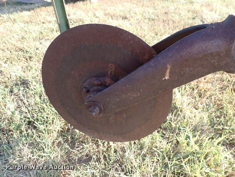 image for item DN2081 Three bottom plow