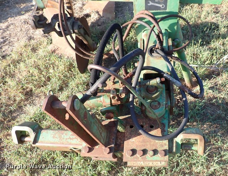 image for item DN2082 John Deere A2800  five bottom plow