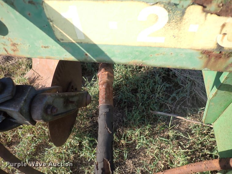 image for item DN2082 John Deere A2800  five bottom plow