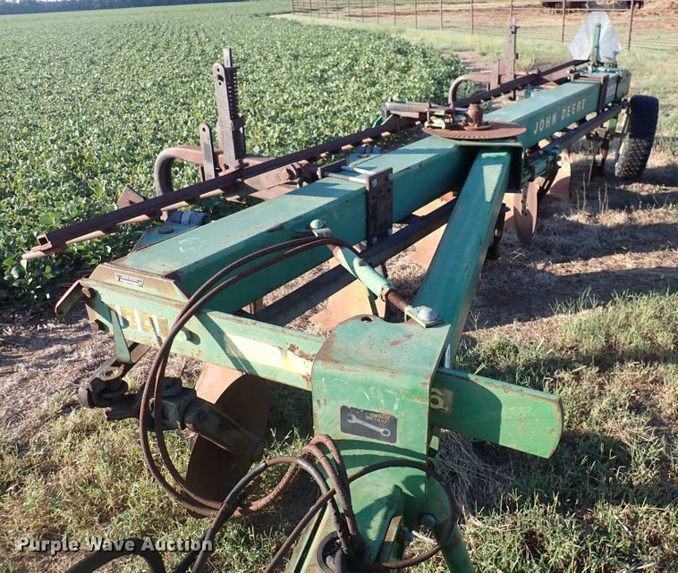 image for item DN2082 John Deere A2800  five bottom plow
