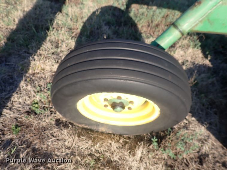 image for item DN2082 John Deere A2800  five bottom plow