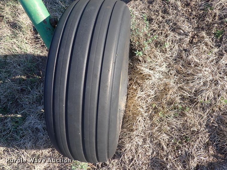 image for item DN2082 John Deere A2800  five bottom plow