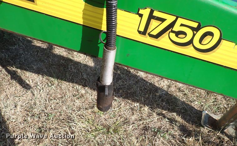 image for item DN2083 John Deere 1750 MaxEmerge XP  planter