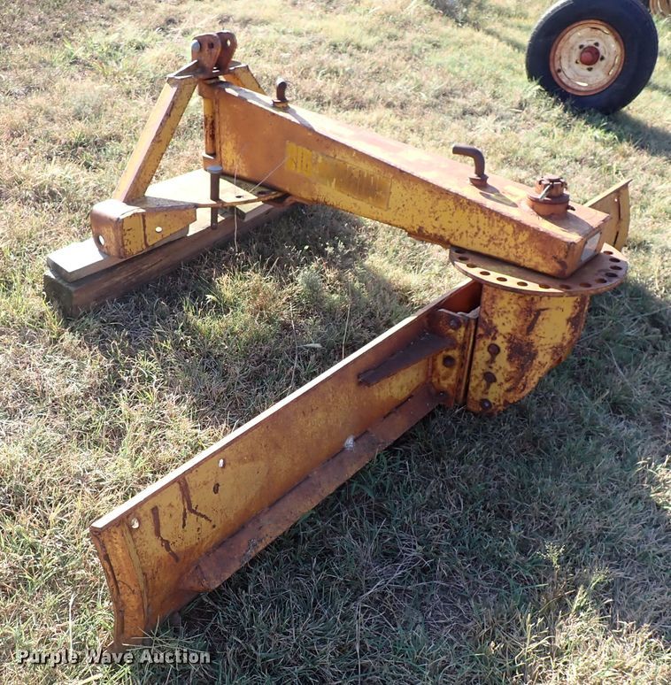 image for item DN2085 8'W blade