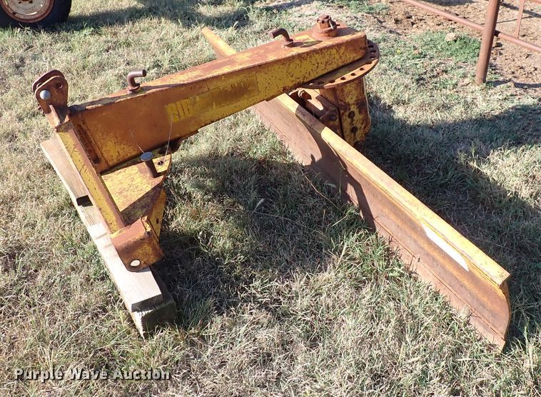 image for item DN2085 8'W blade