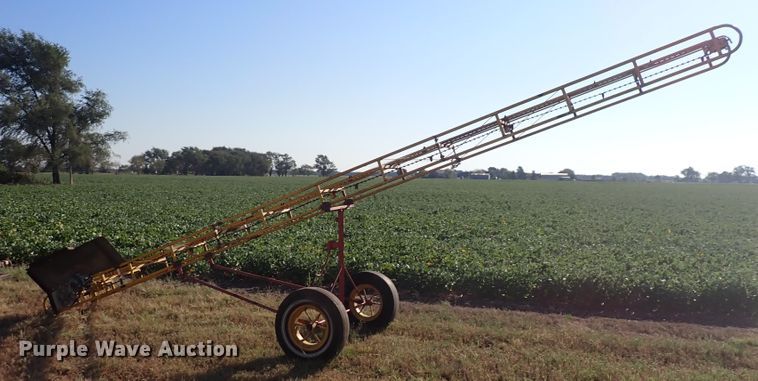 image for item DN2086 Hay bale elevator